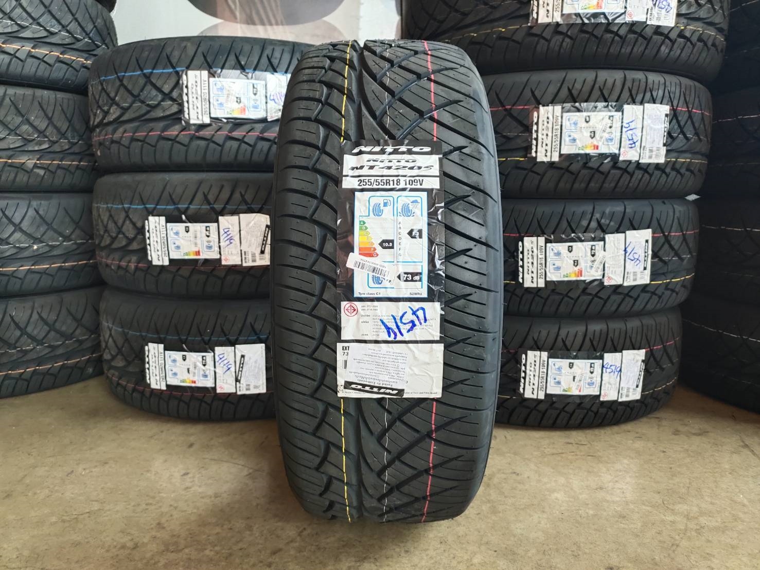 NITTO NT420S 255/50-18 ปี20 มาใหม่ราคาถูก