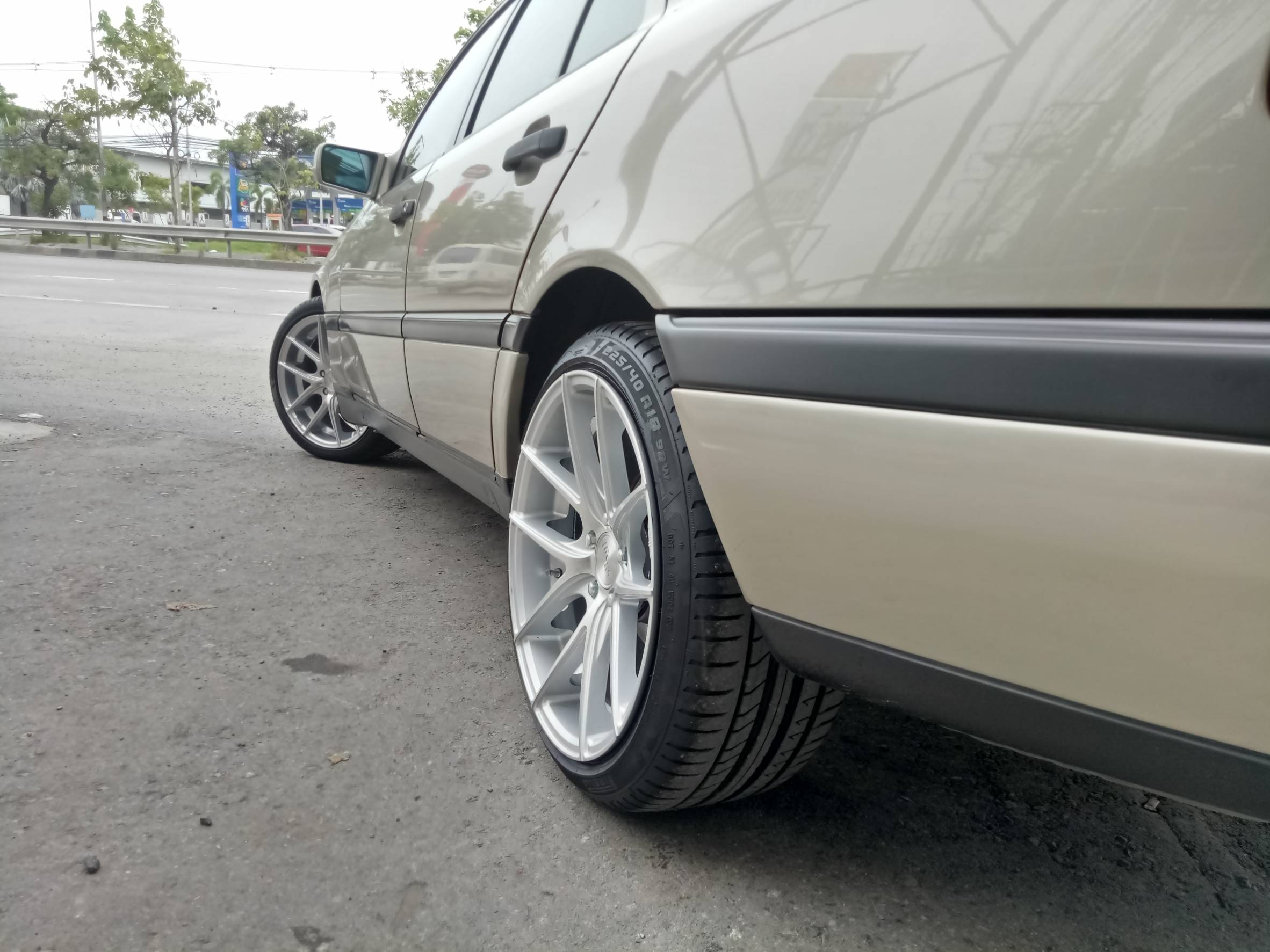 ล้อแท้ NICHE TARGA ขอบ18 ราคาถูก