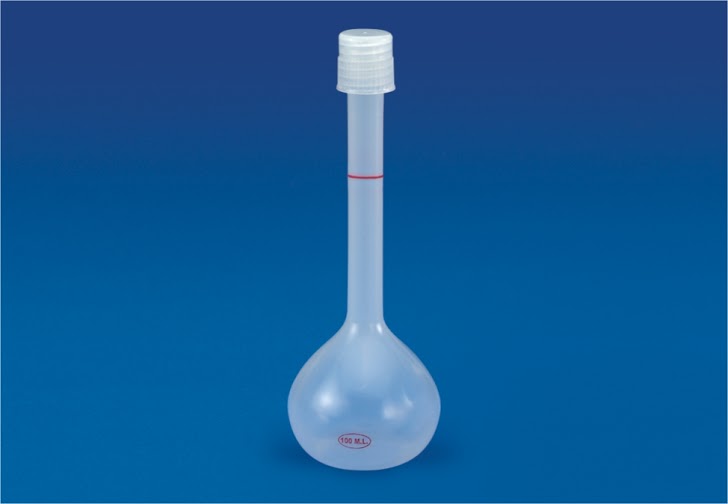 ขวดวัดปริมาตรพลาสติก (Volumetric flask) Polylab