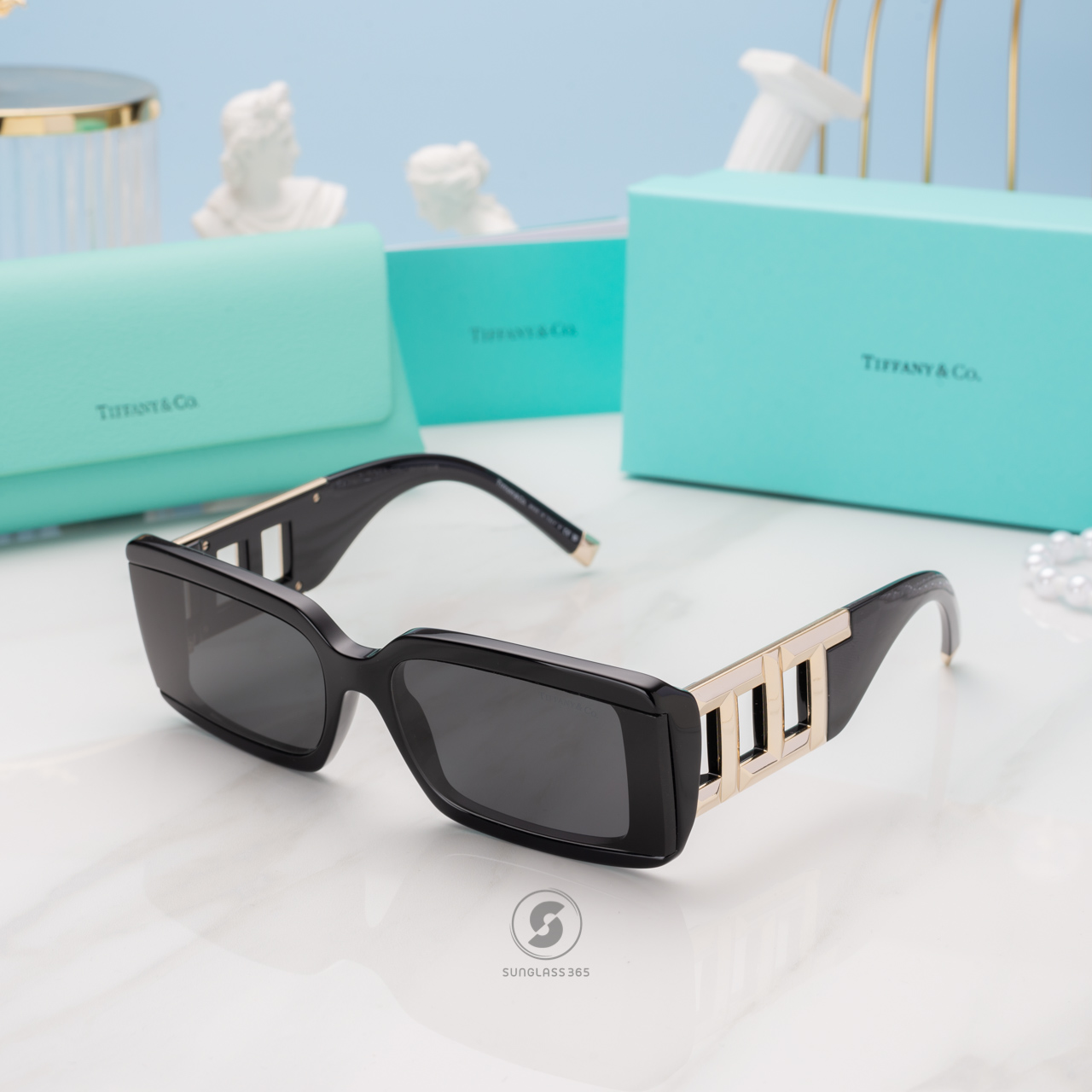 แว่นกันแดด TIFFANY & Co. TF4197 8001S4