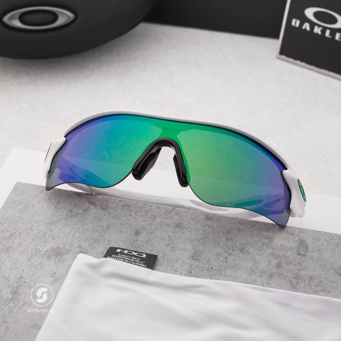 Oakley OO9206-43 RADARLOCK PATH POLISHED WHITE Prizm Jade