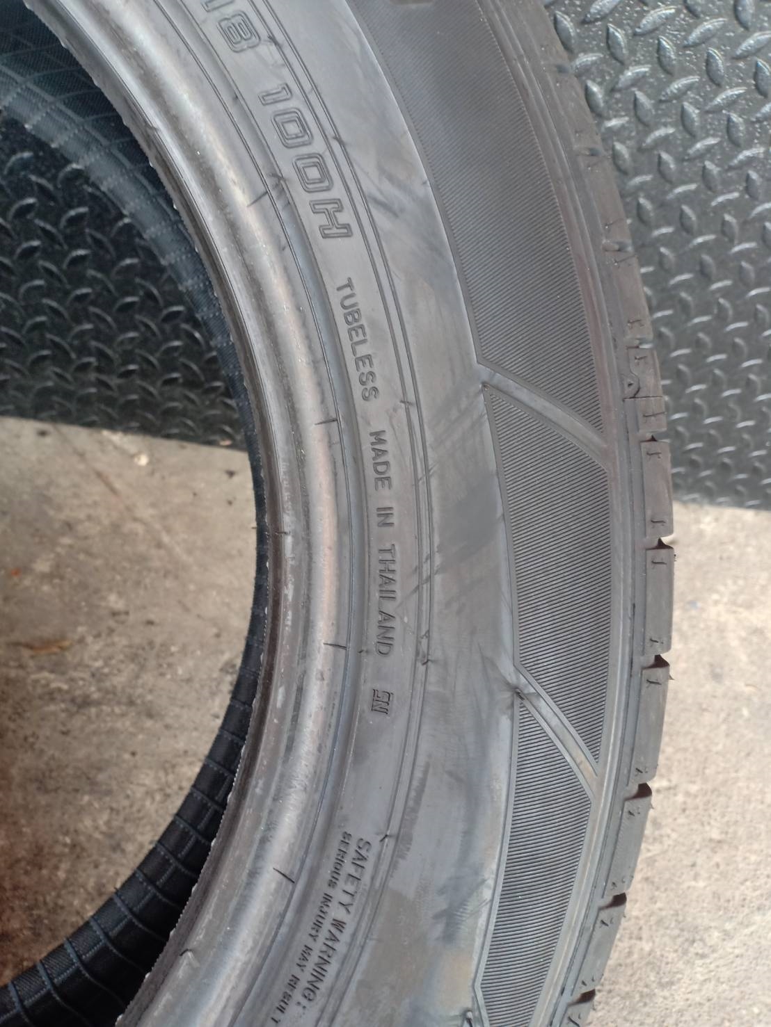 ยางมาใหม่ DUNLOP SPSPORTMAXX 050 225/60-18