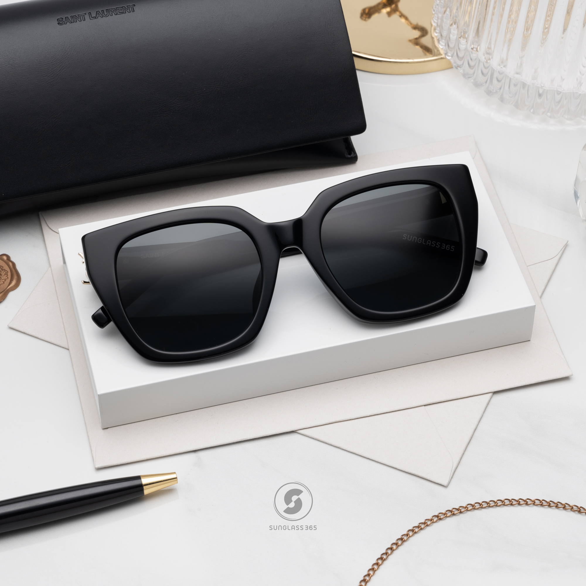 แว่นกันแดด YVES SAINT LAURENT SL M143F 001