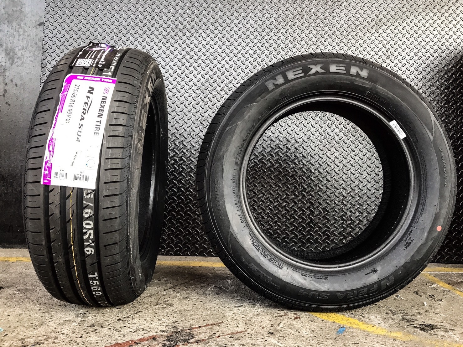 NEXEN NFERA SU4 215/60R16 ซื้อ2แถม2