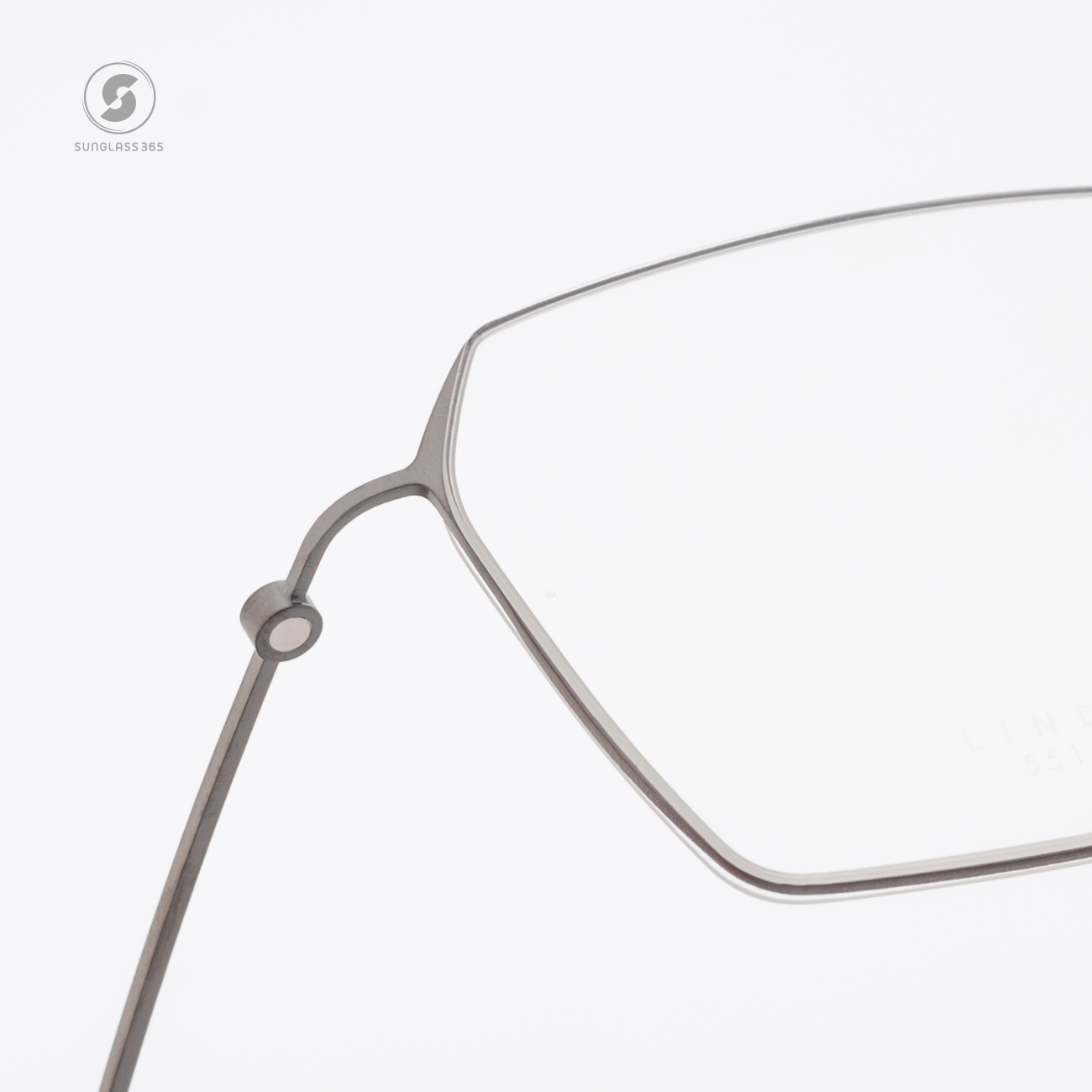 แว่นสายตา Lindberg Thintanium 020 13C87 5514 T850 U9