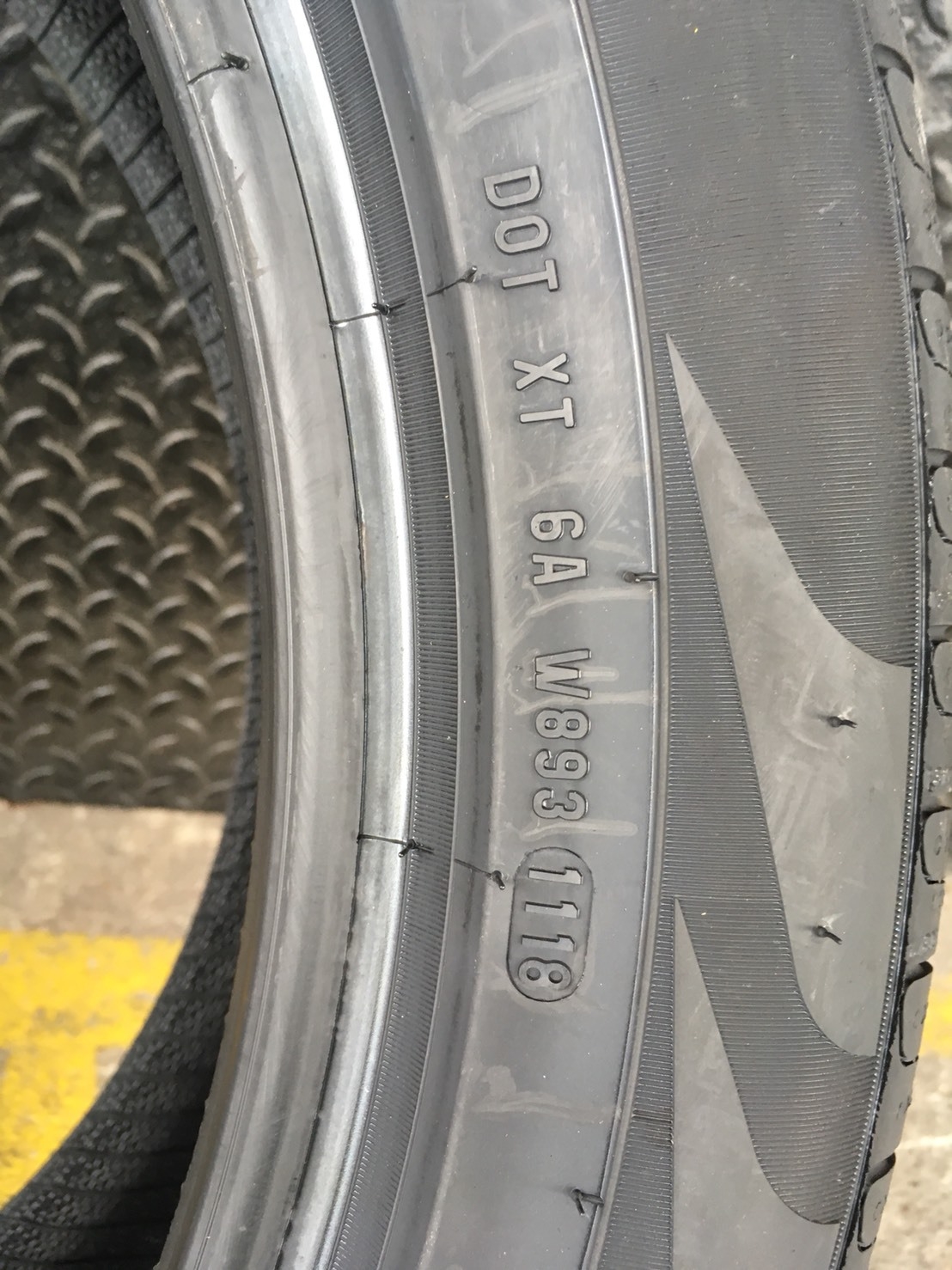 PIRELLI SCORPION VERDE (RUNFLAT) 255-45-20 เส้น 17500 ปี18