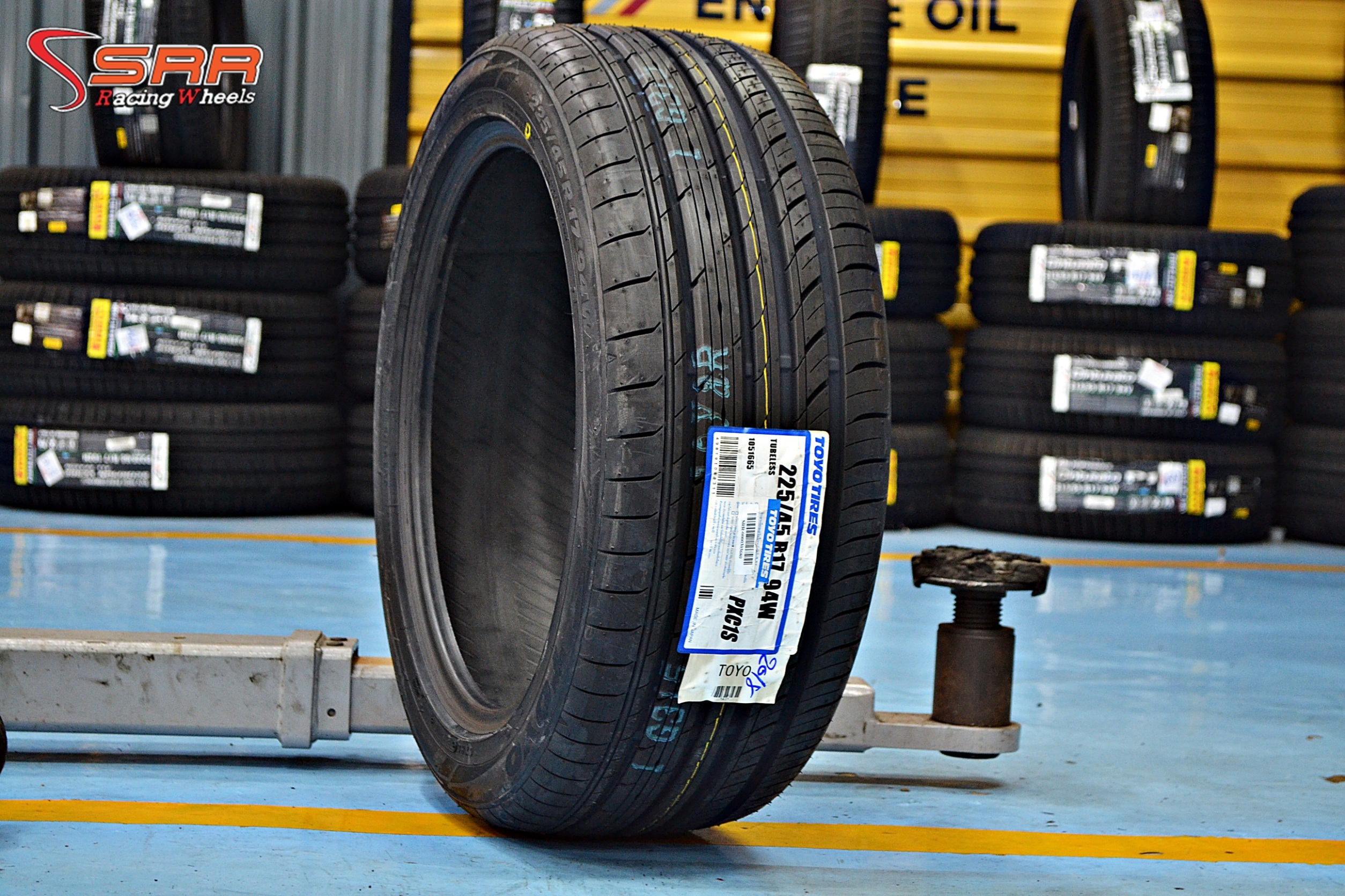 TOYO C1S 225/45-17 ราคาพิเศษ ปี18