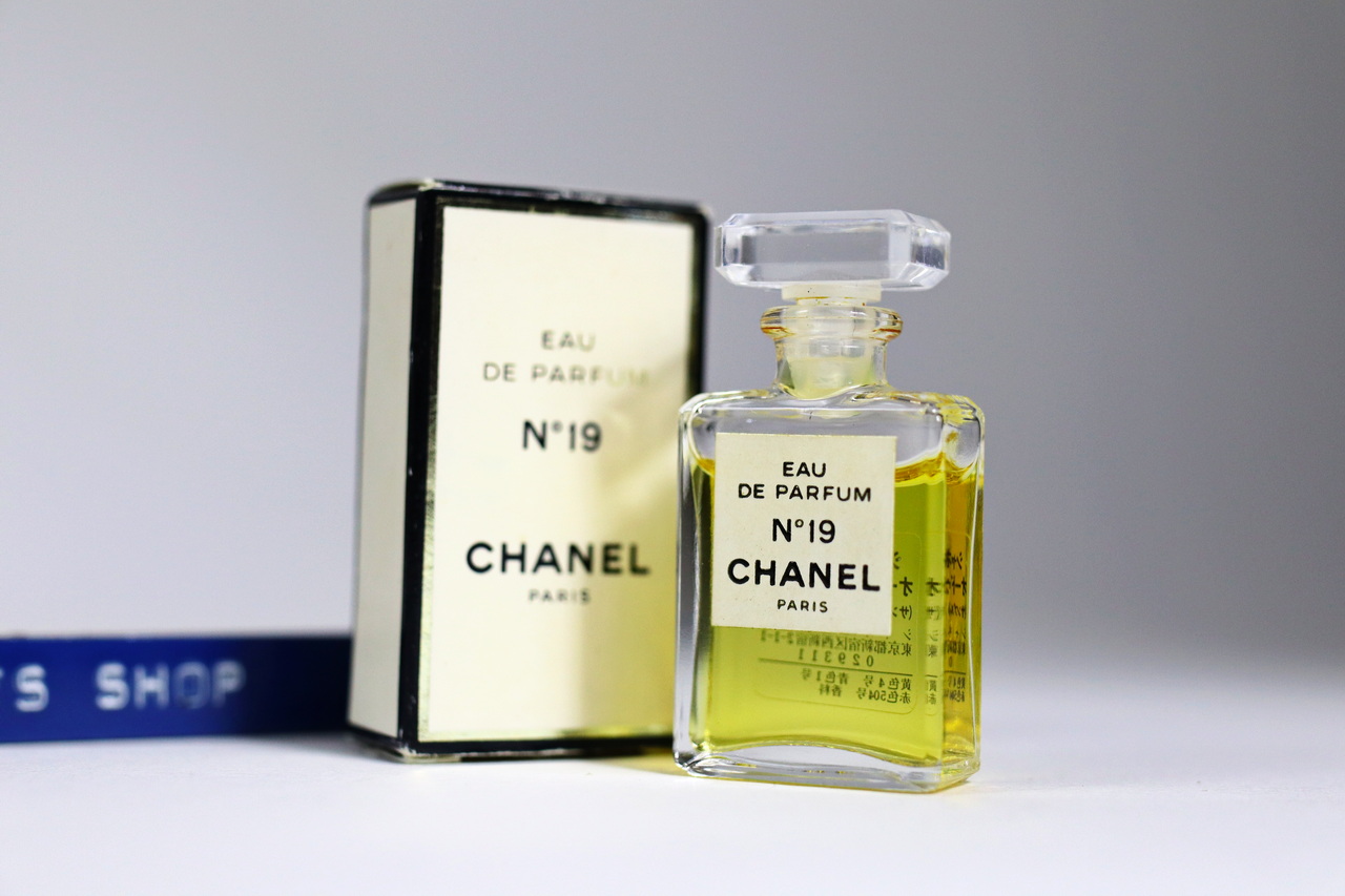 [Vintage] 🌟 CHANEL N°19 EDP 4ml Splash แบบแต้ม - น้ำหอม Vintage