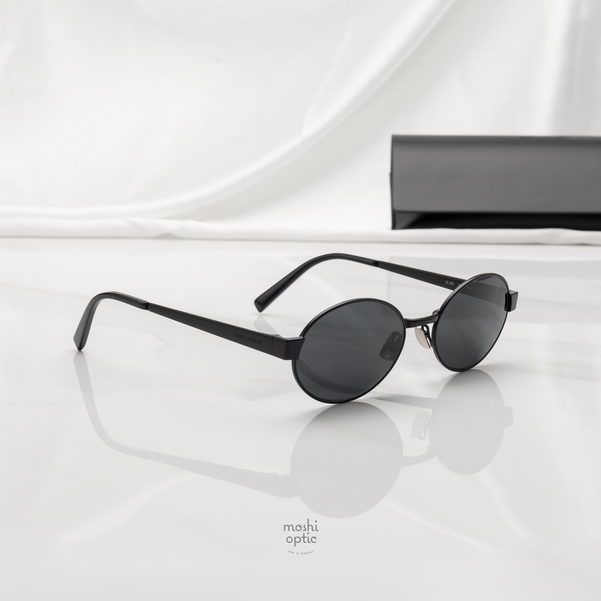 แว่นกันแดด YVES SAINT LAURENT SL692 001