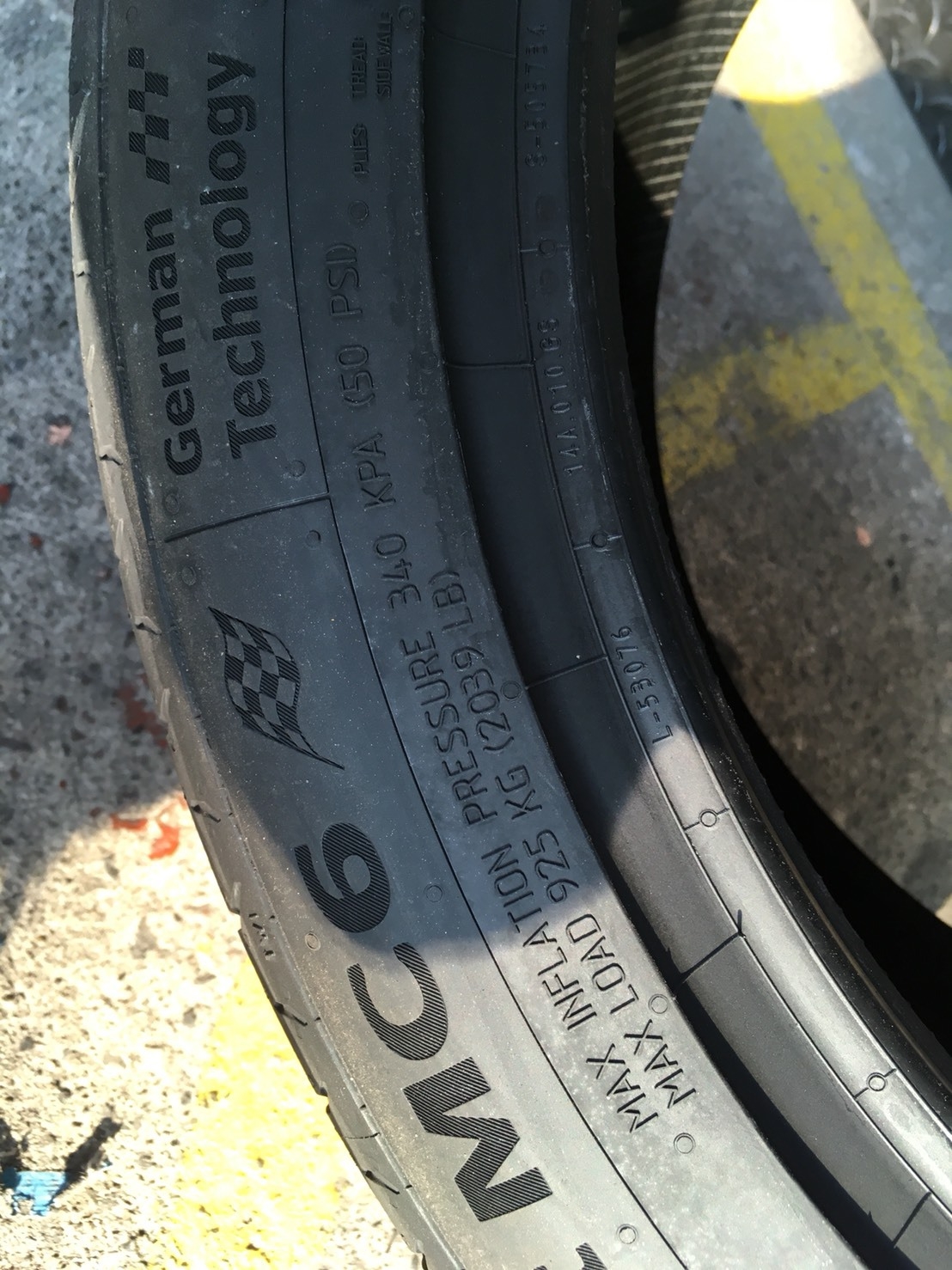 CONTINENTAL CONTACT MC6 275-40-19 เส้น 6800 ปี18 ปกติ 12000