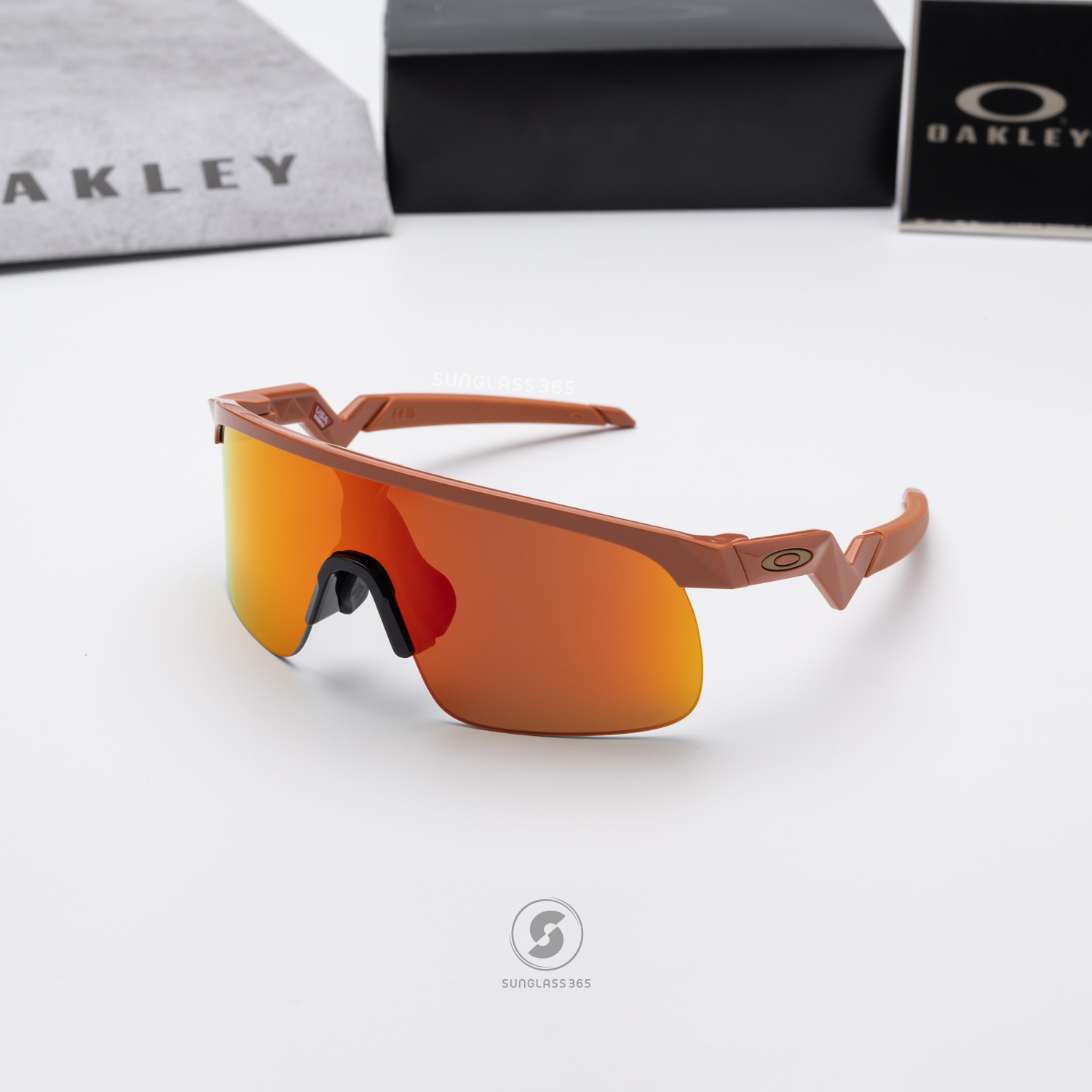 Oakley Resistor OJ9010-18 Ginger Prizm Ruby