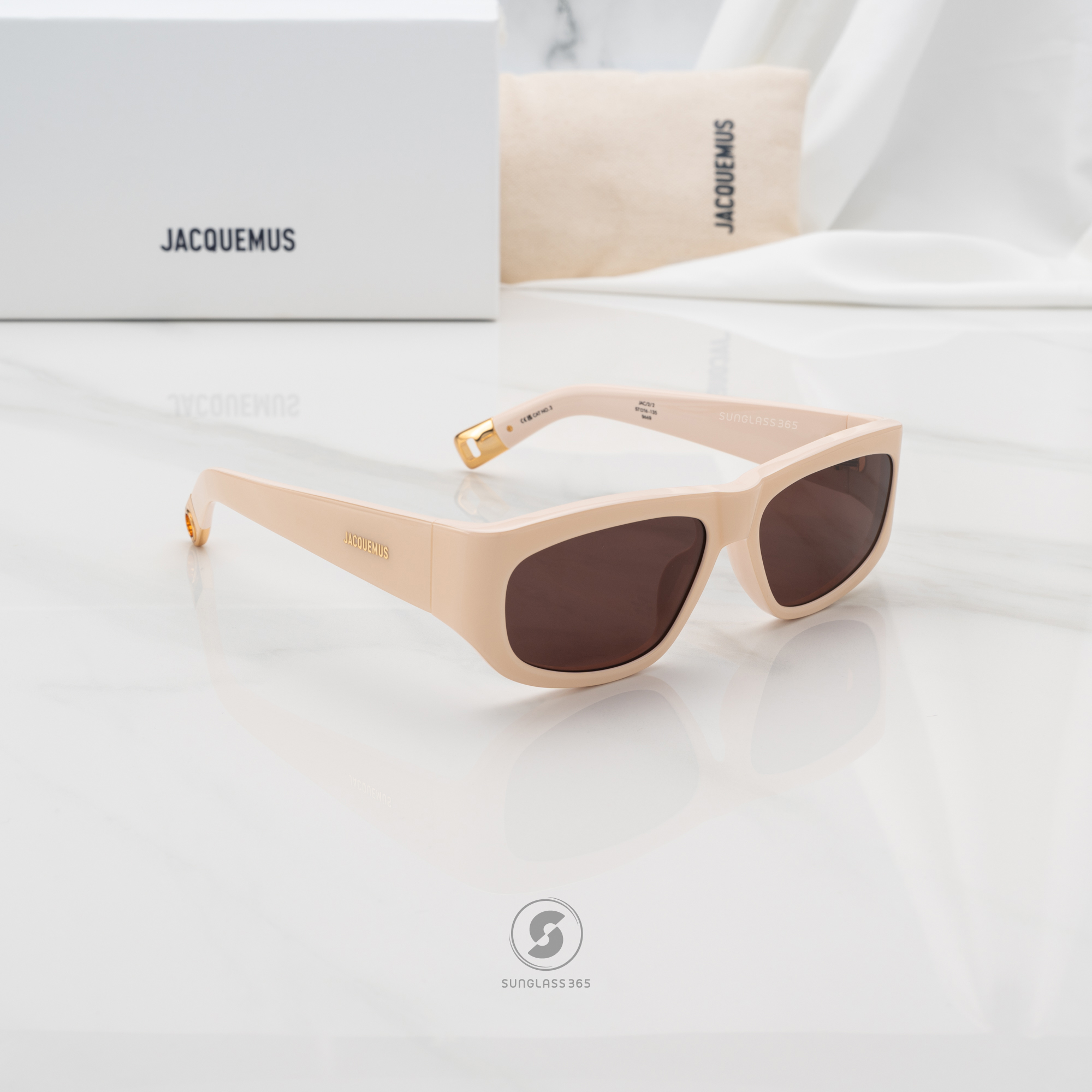 แว่นกันแดด JACQUEMUS THE PILOTA JAC2 C2