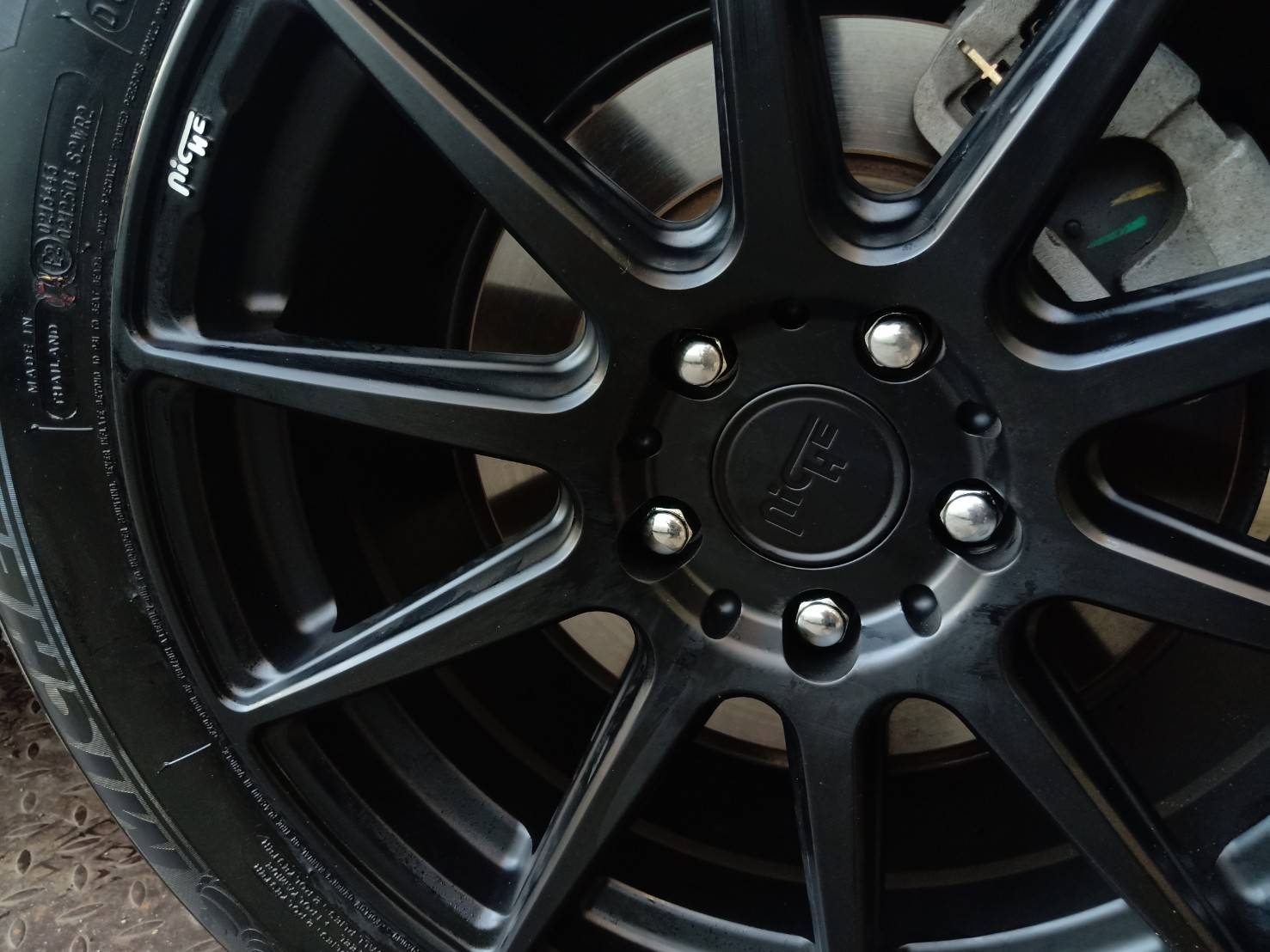 ล้อแท้ NICHE-ESSEN ขอบ18 ราคาโดน