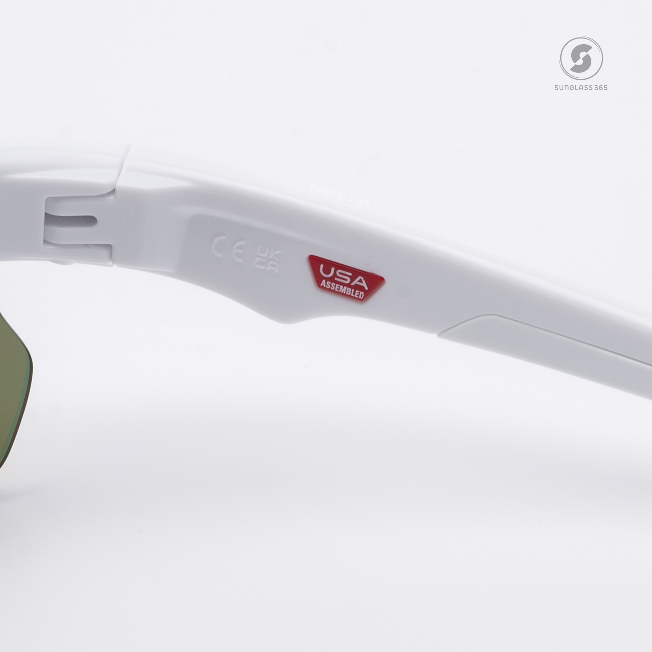 OAKLEY Bisphaera OO9400-03 Polished White Prizm Ruby