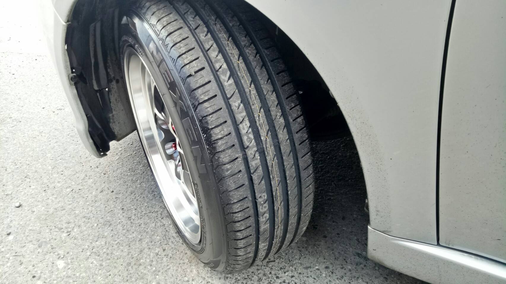 NEXEN NFERA SU4 225-55-17 ราคาพิเศษ ซื้อ2แถม2 ยางคุณภาพ