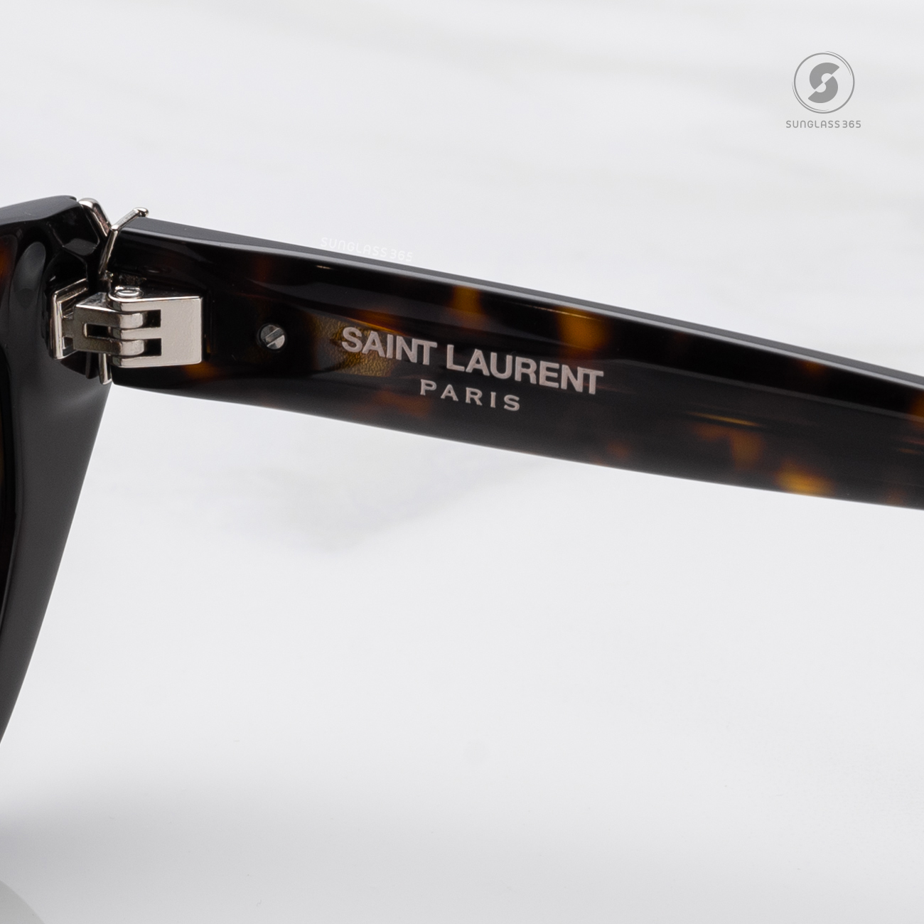 แว่นกันแดด YVES SAINT LAURENT SLM127F 002