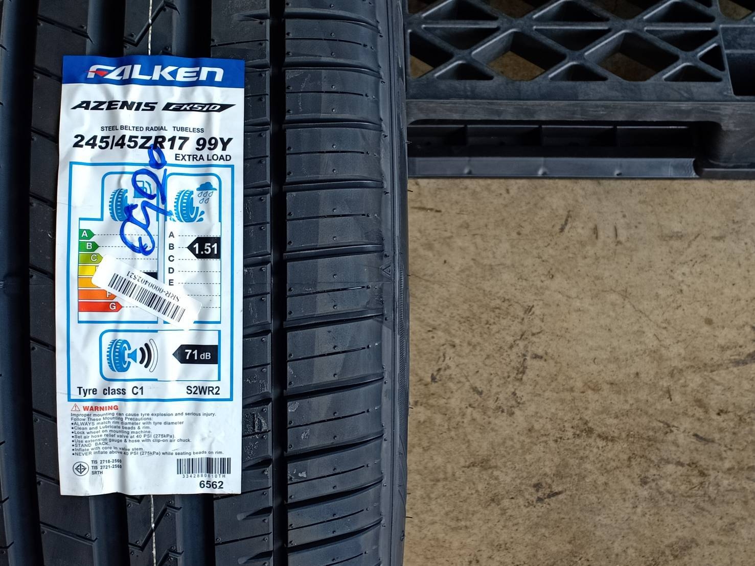 FALKEN 245/45ZR17 AZENIS FK510 99Y MADE IN JAPAN