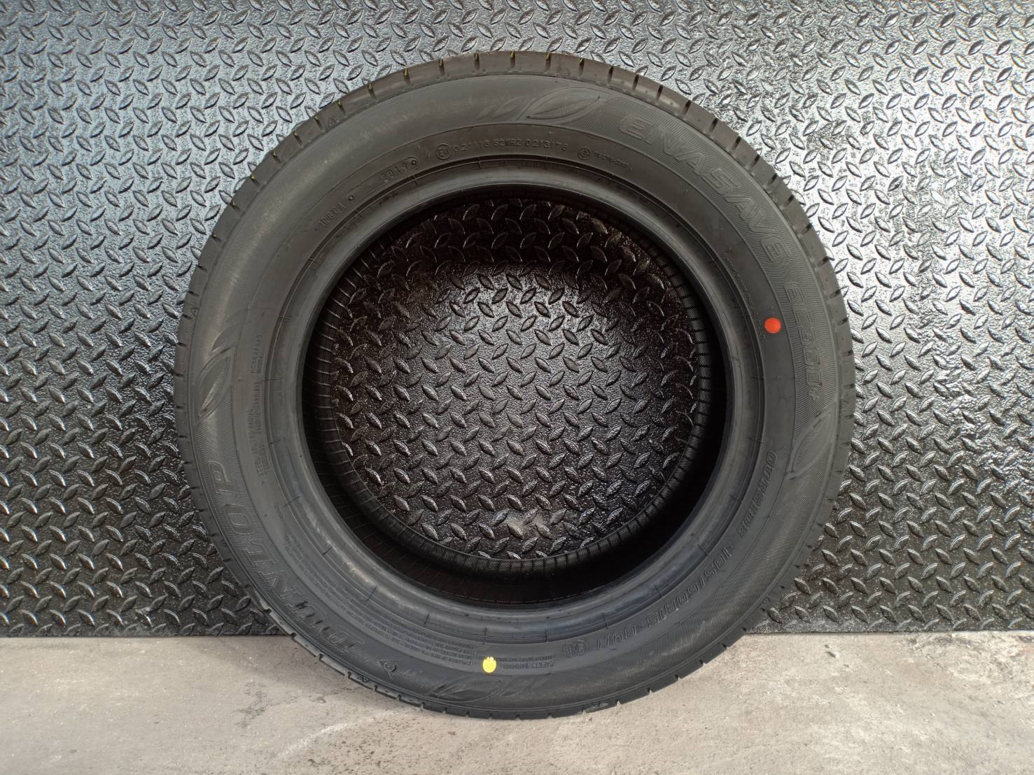 DUNLOP 185/60R15 ENASAVE EC 300+ ราคาส่ง