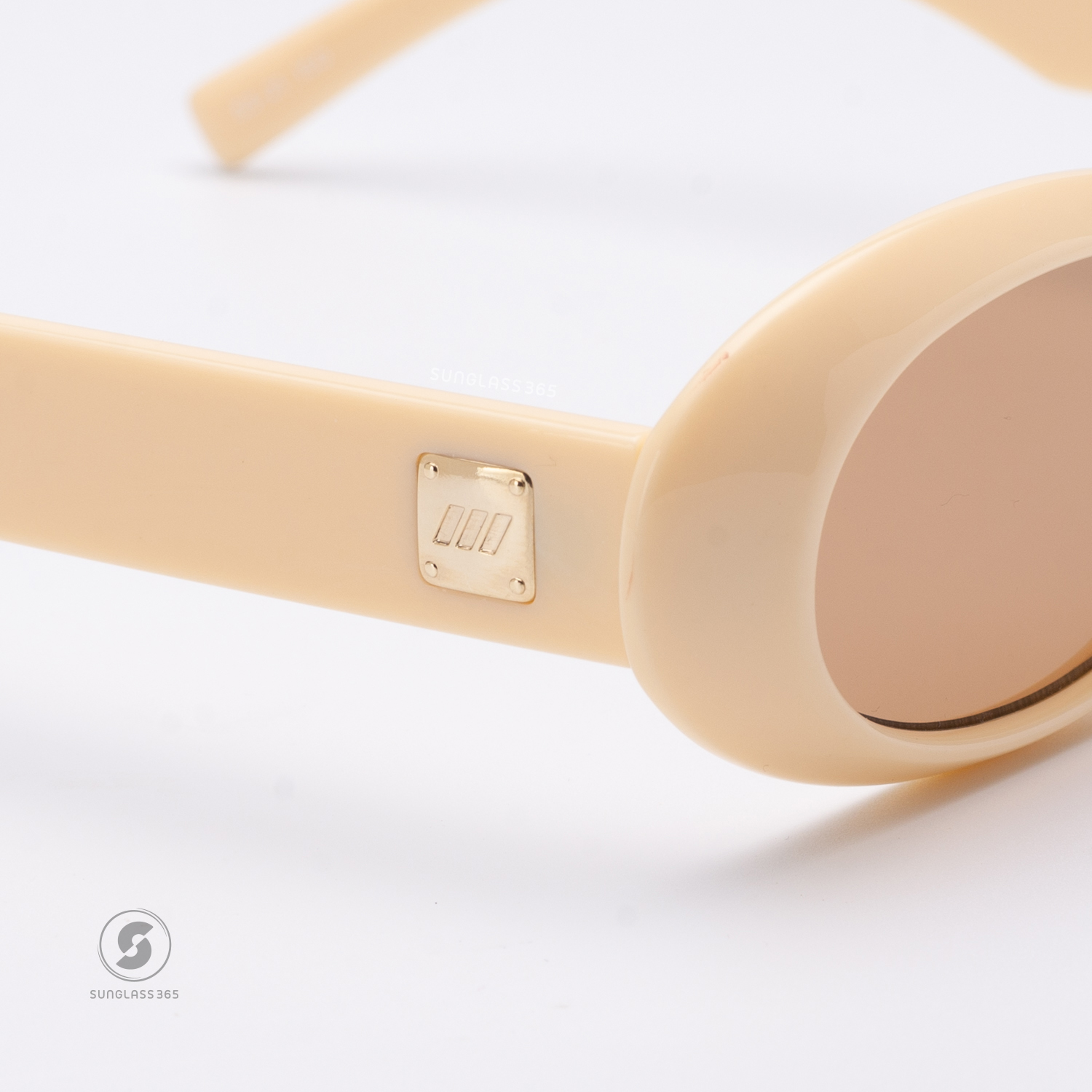 แว่นกันแดด Le Specs LSP2452441 Work It! Ivory