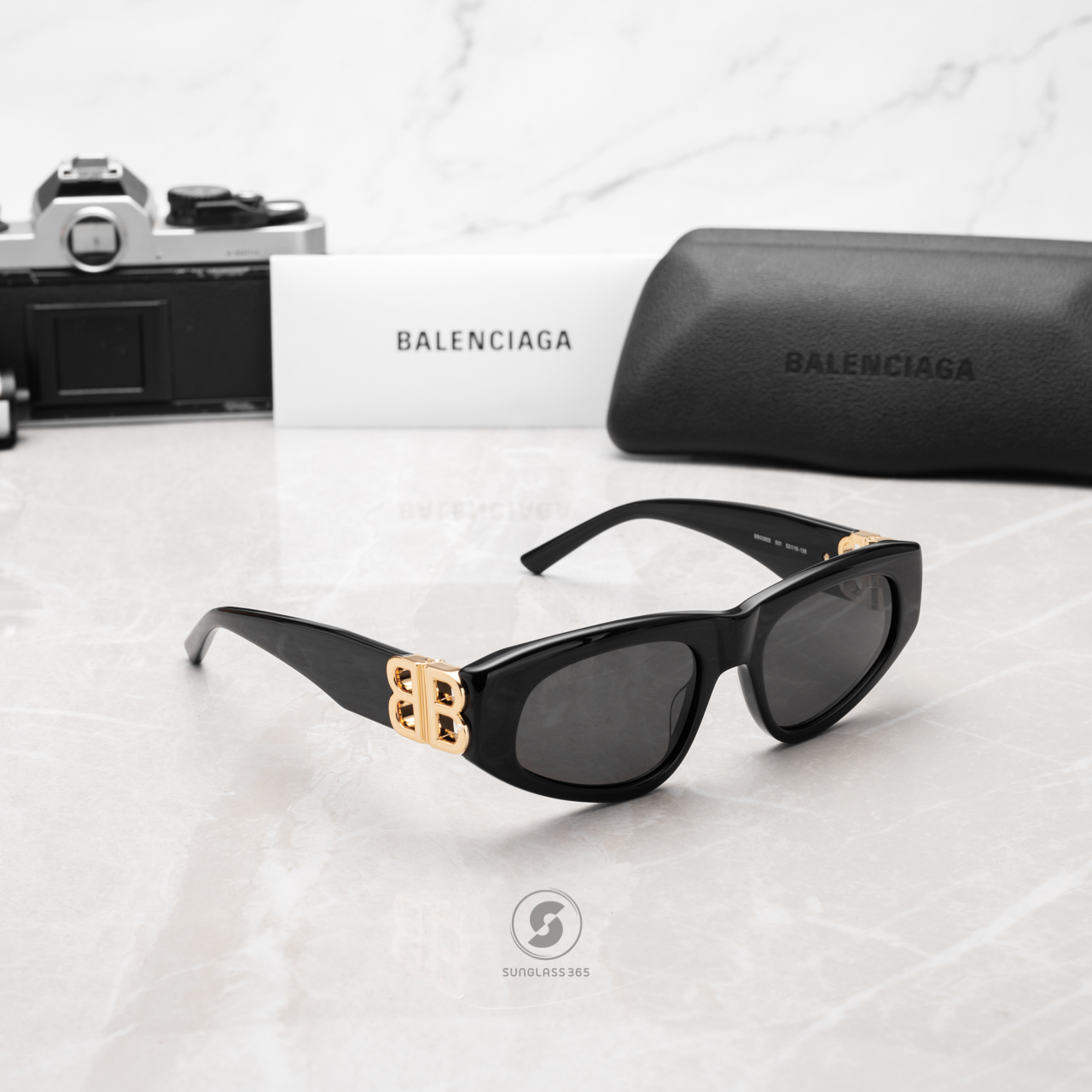 แว่นกันแดด Balenciaga Dynasty D-Frame BB0095S 001