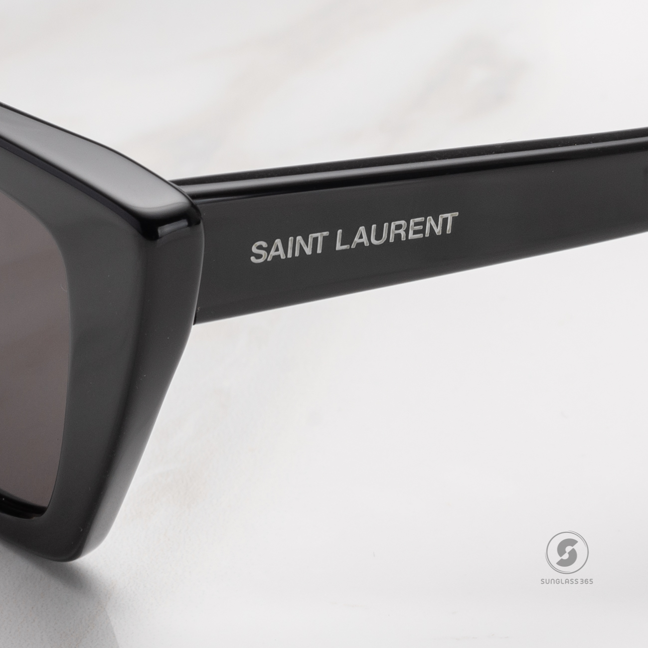 แว่นกันแดด YVES SAINT LAURENT MICA SL276 001