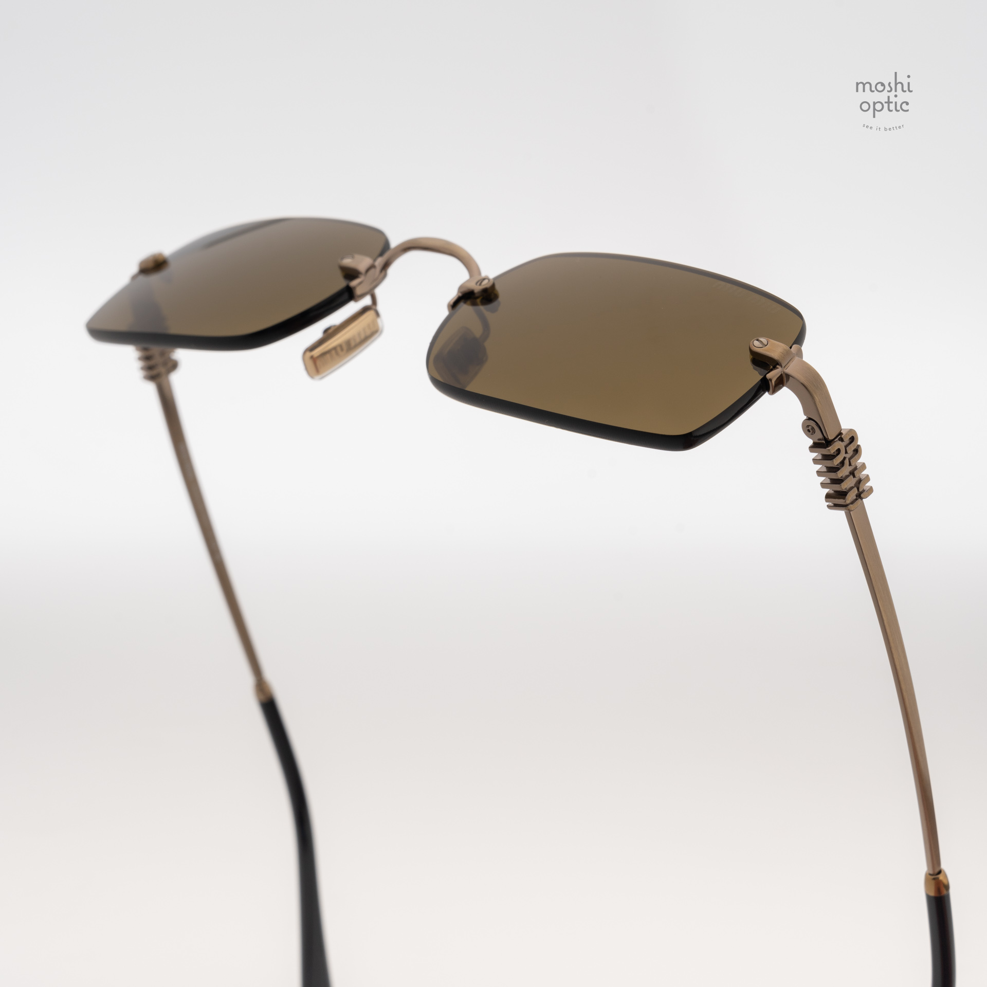 แว่นกันแดด Miu Miu MUB50S 26C09Z