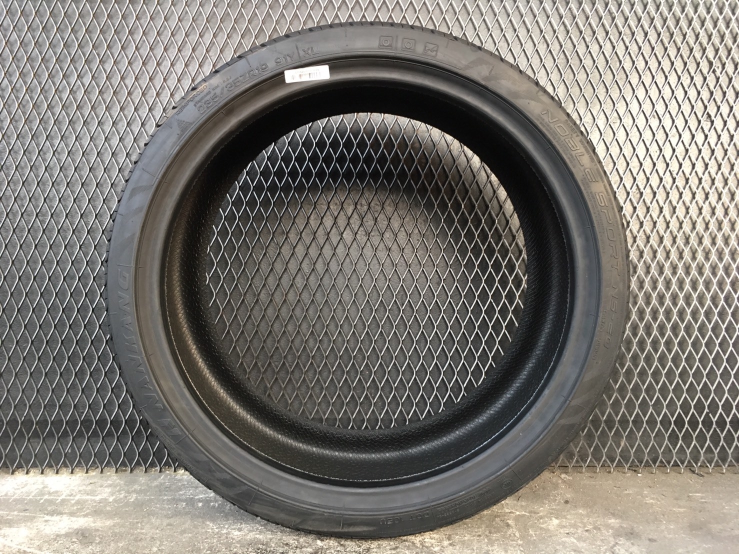 NANKANG NS20 235/35-19 ปี19 ราคาพิเศษ