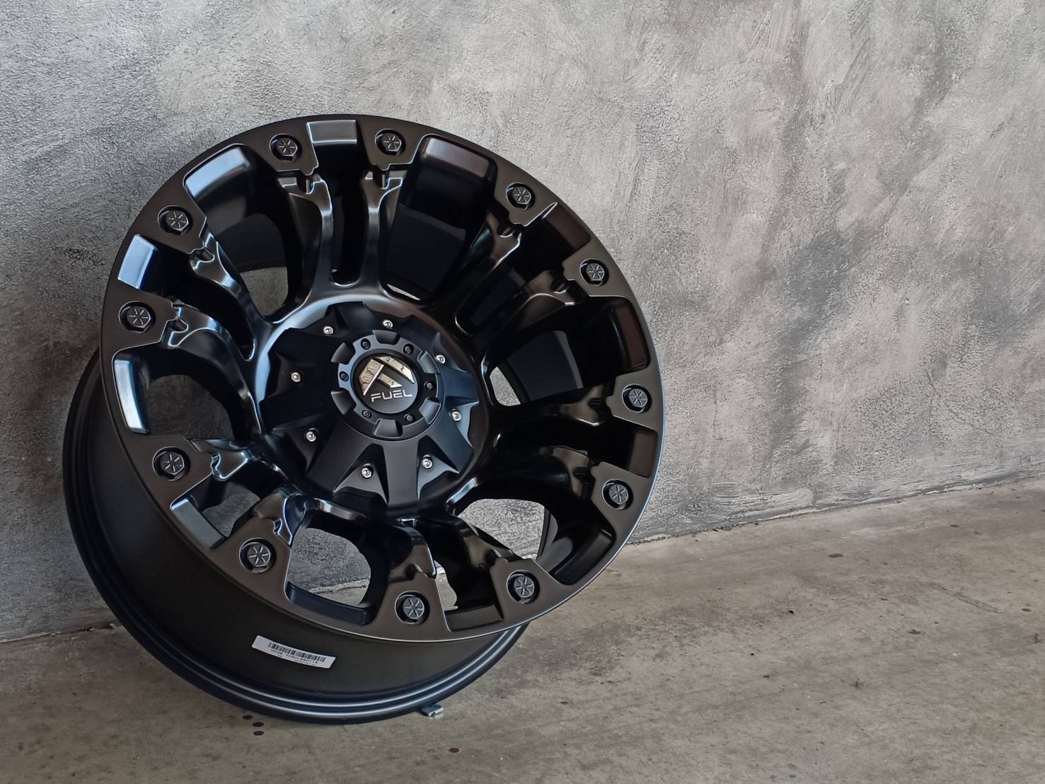 FUEL-VAPOR 18X9 6X135/6X139.7 -12 106.10 MATTE BLACK
