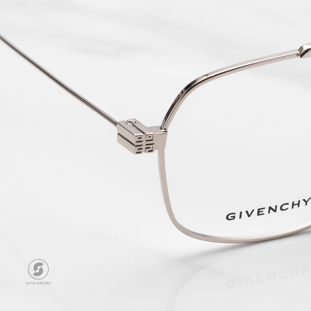 แว่นสายตา Givenchy GV50038U 016