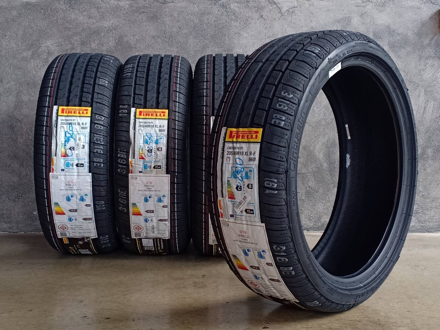 PIRELLI 205/40R18 CINTURATO P7 R-F (*) ต้องการส่วนลดราคาพิเศษ กรุณาสอบถาม
