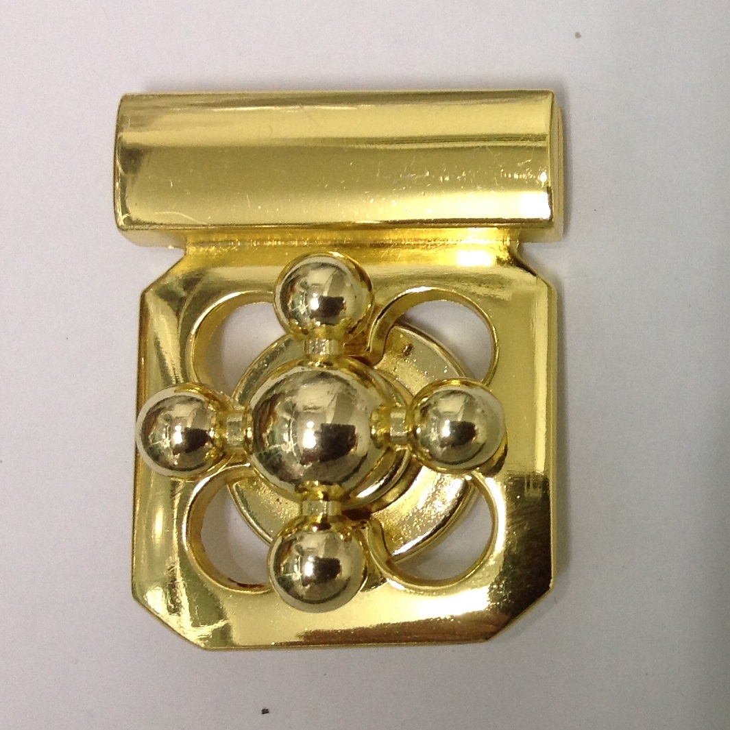 หน้ากระเป๋าลูกบิดใหญ่ ทอง