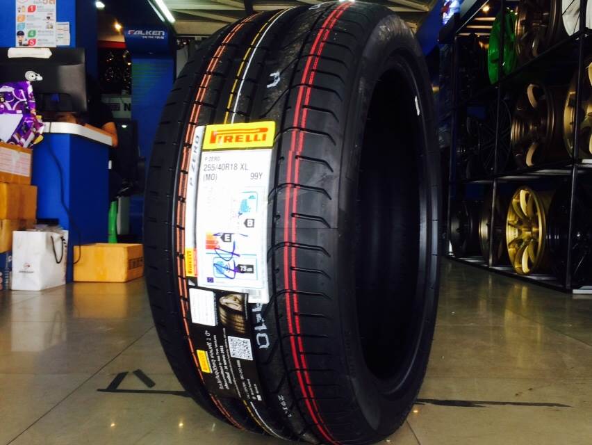 PIRELLI PZERO MO 255/40-18 ขาย 13800 ปี17