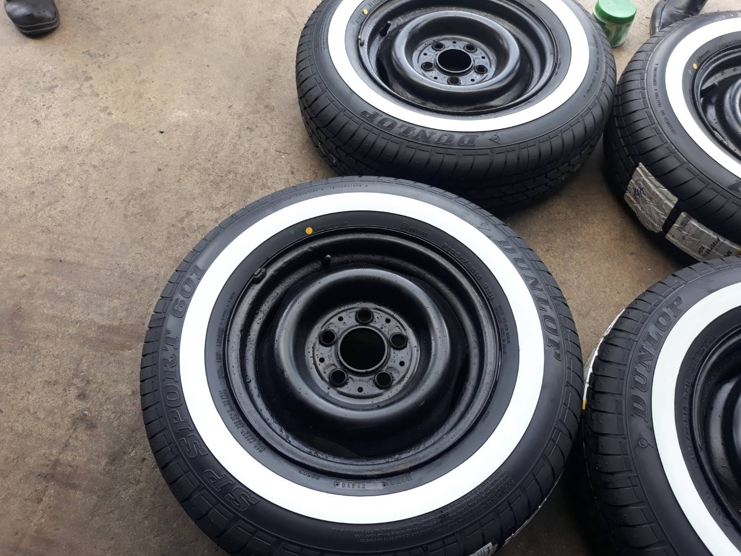 DUNLOP SP601 ขอบขาว 195-75-14 ปี18 ลดราคา