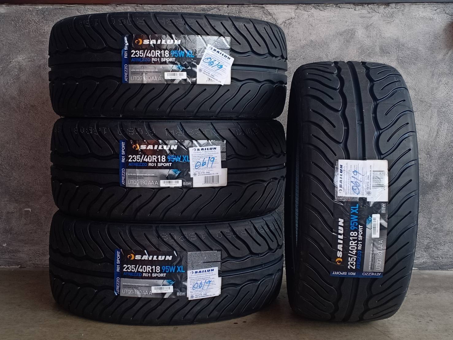 SAILUN ATREZZO R01 SPORT 235/40R18 ปี19