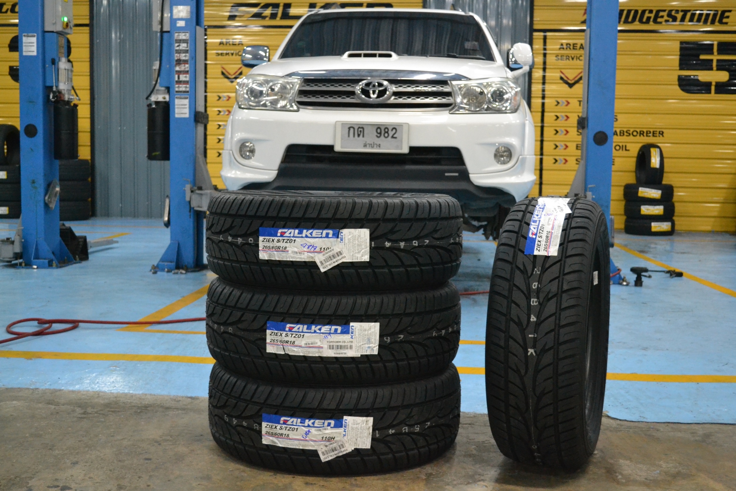 FALKEN STZ01 265/60-18 ราคาพิเศษ