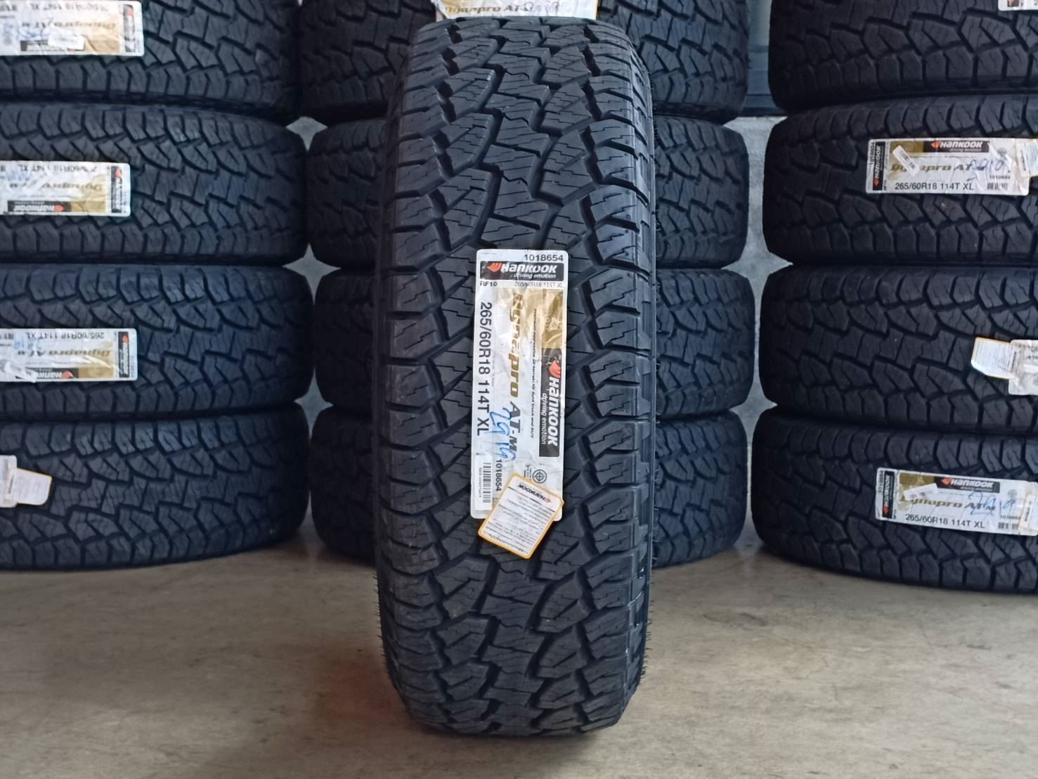 HANKOOK DYNAPRO ATM 265/60R18 114T (ปี19)