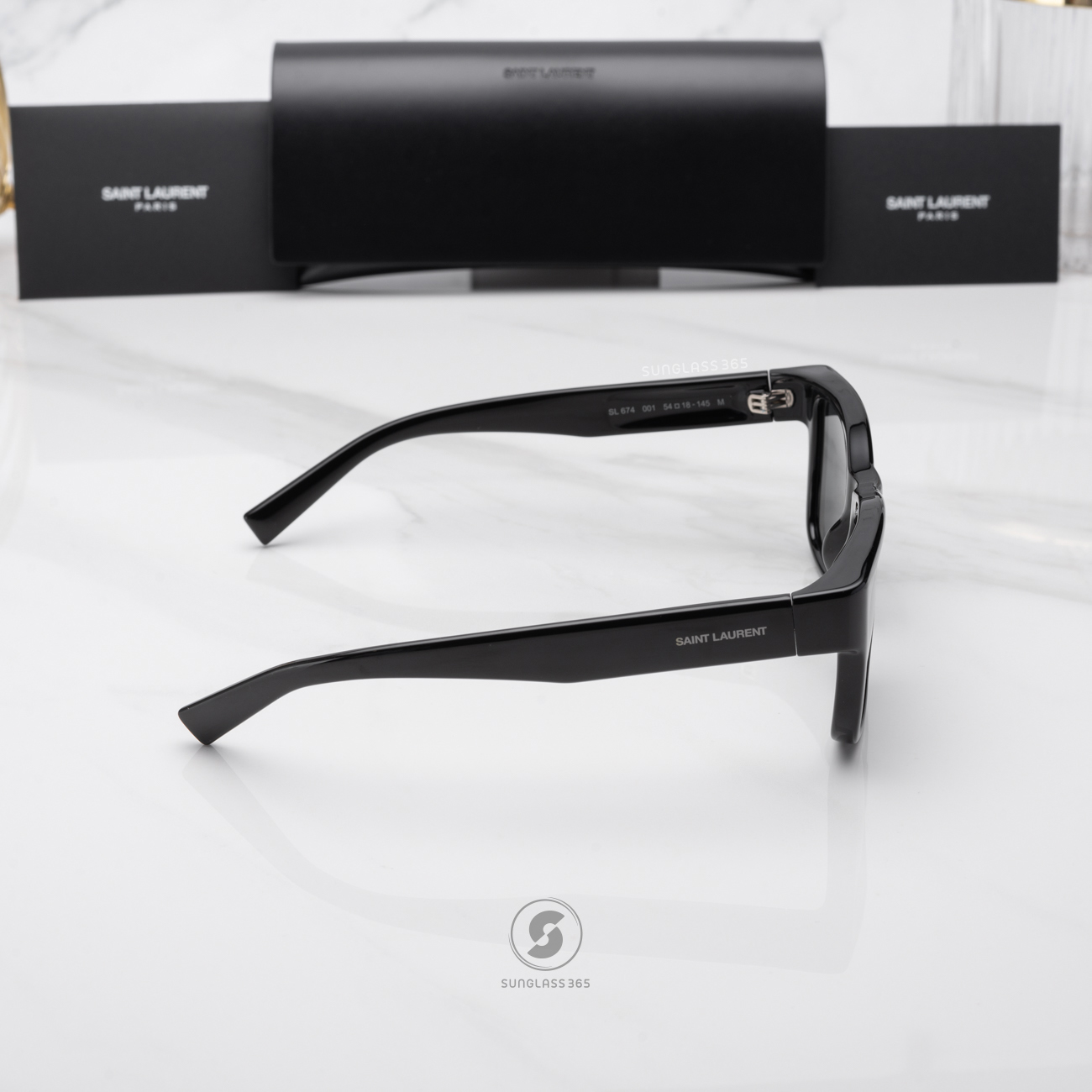 แว่นกันแดด YVES SAINT LAURENT SL674 001