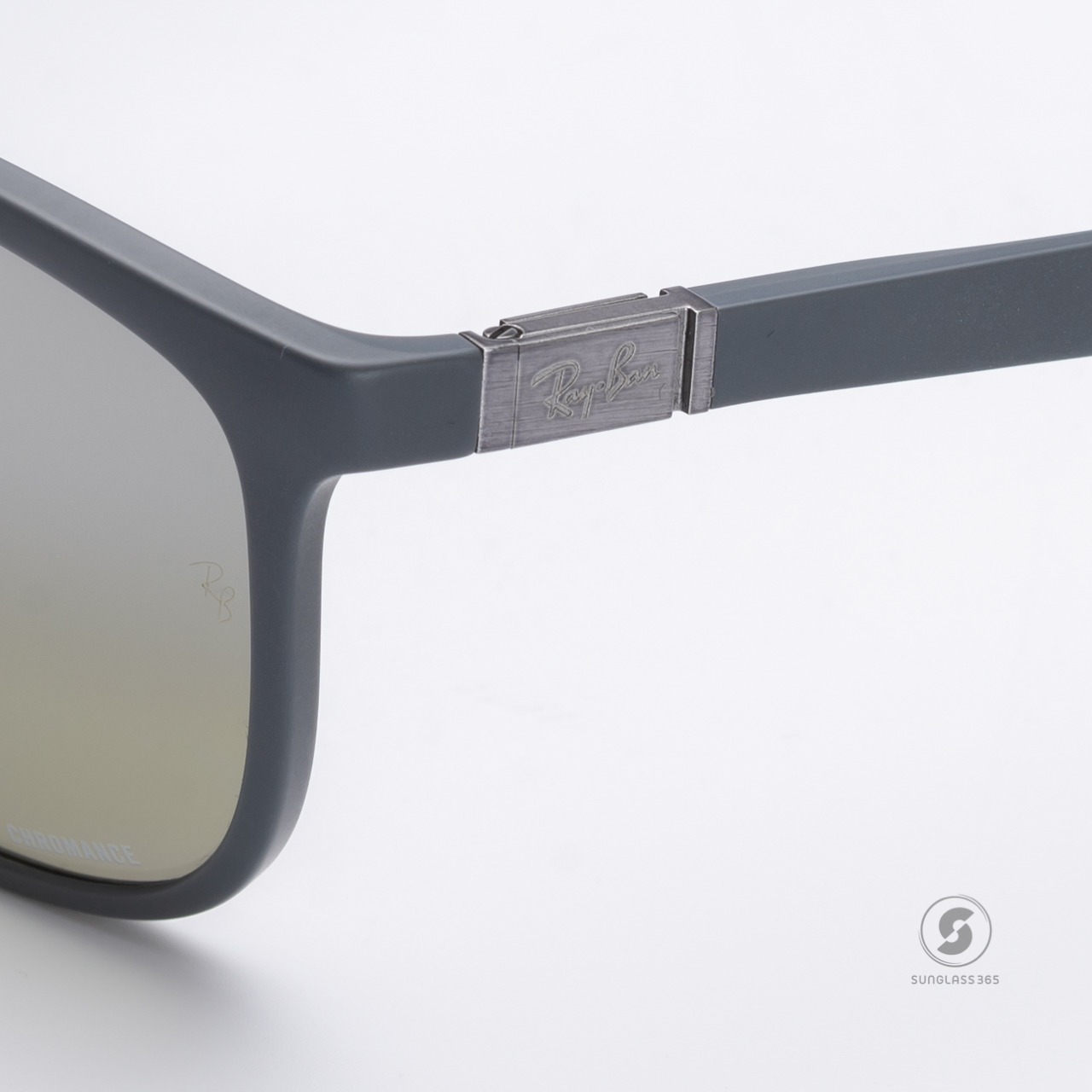 Ray-Ban RB4330CH 60175J Chromance Grey Mirror Silver Gradient Polarized