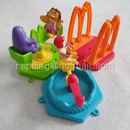 แมคโดนัลด์ แฮปปี้ มีล ทอยส์ 1990 : คาร์นิวัล McDonald’s Happy Meal Toys 1990 : Carnival (ไม่ครบชุด)