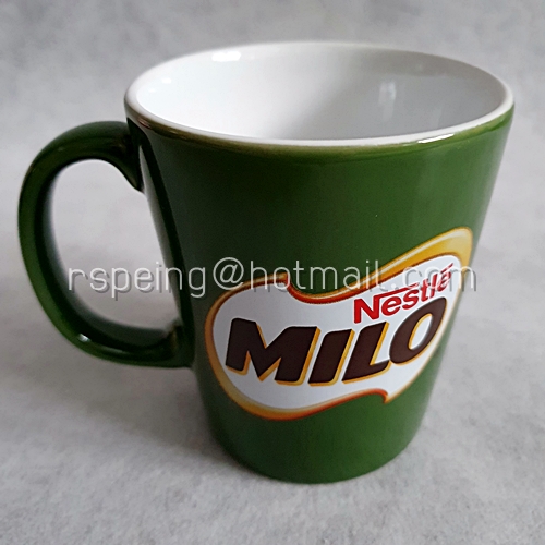 ถ้วย mug Milo ลายเด็กเตะบอล