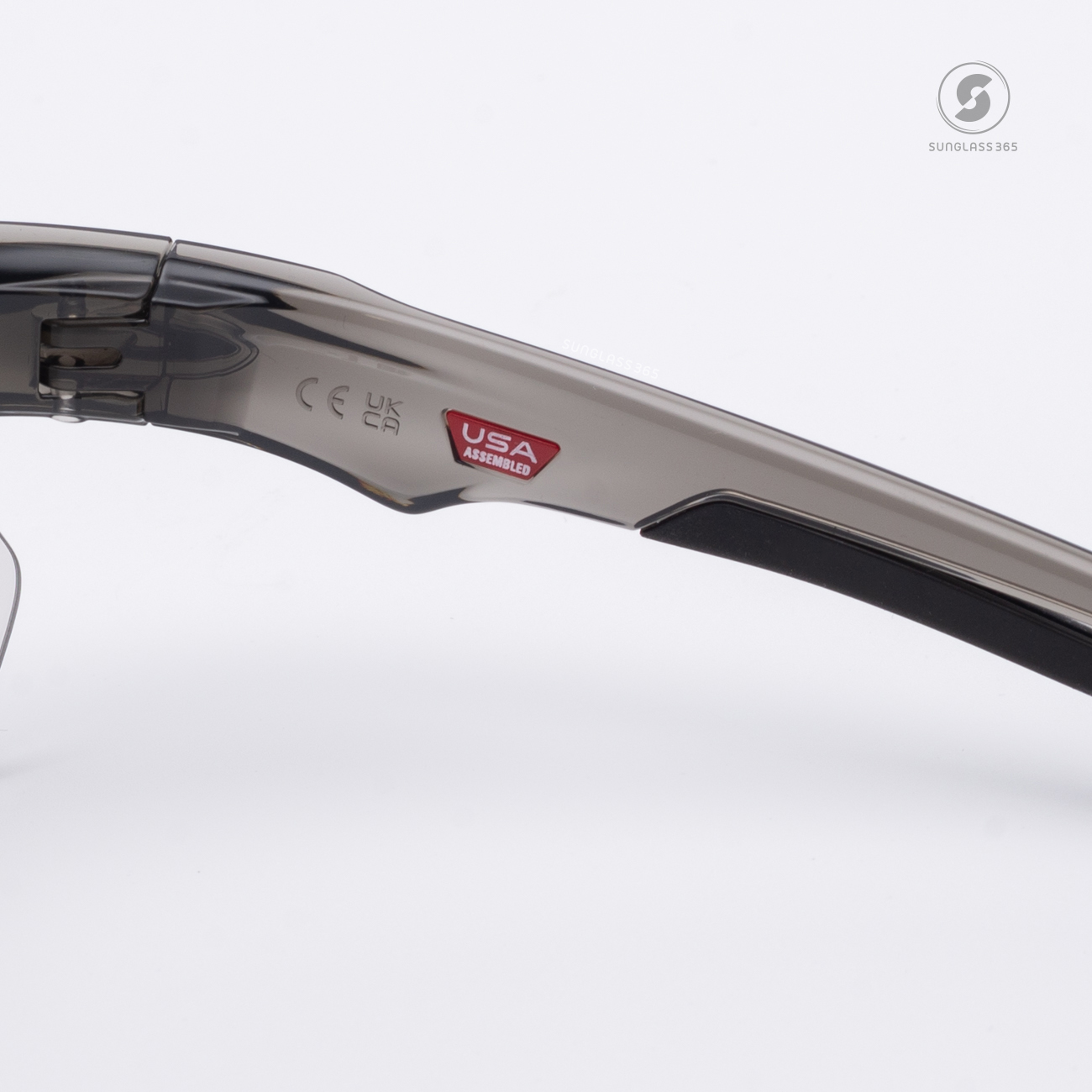 OAKLEY Bisphaera OO9400-11 Grey Smoke Iridium Photochromic