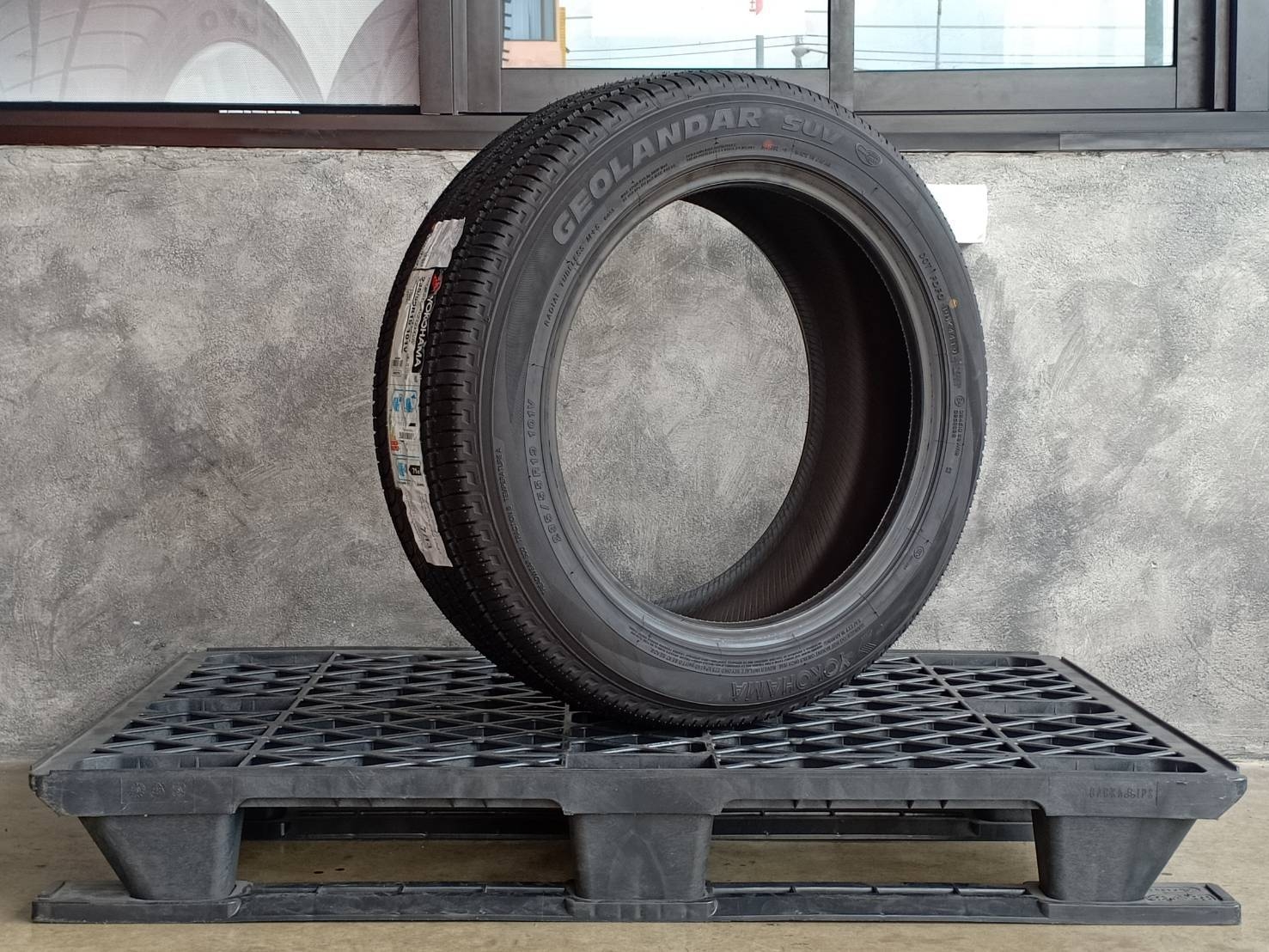 YOKOHAMA 235/55R19 GEOLANDAR SUV G055 101V MADE IN JAPAN