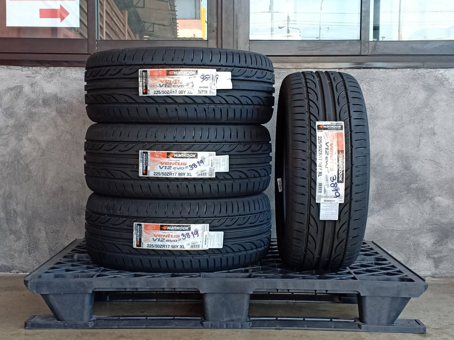 HANKOOK 225/50ZR17 VENTUS V12 EVO2 98Y XL MADE IN KOREA