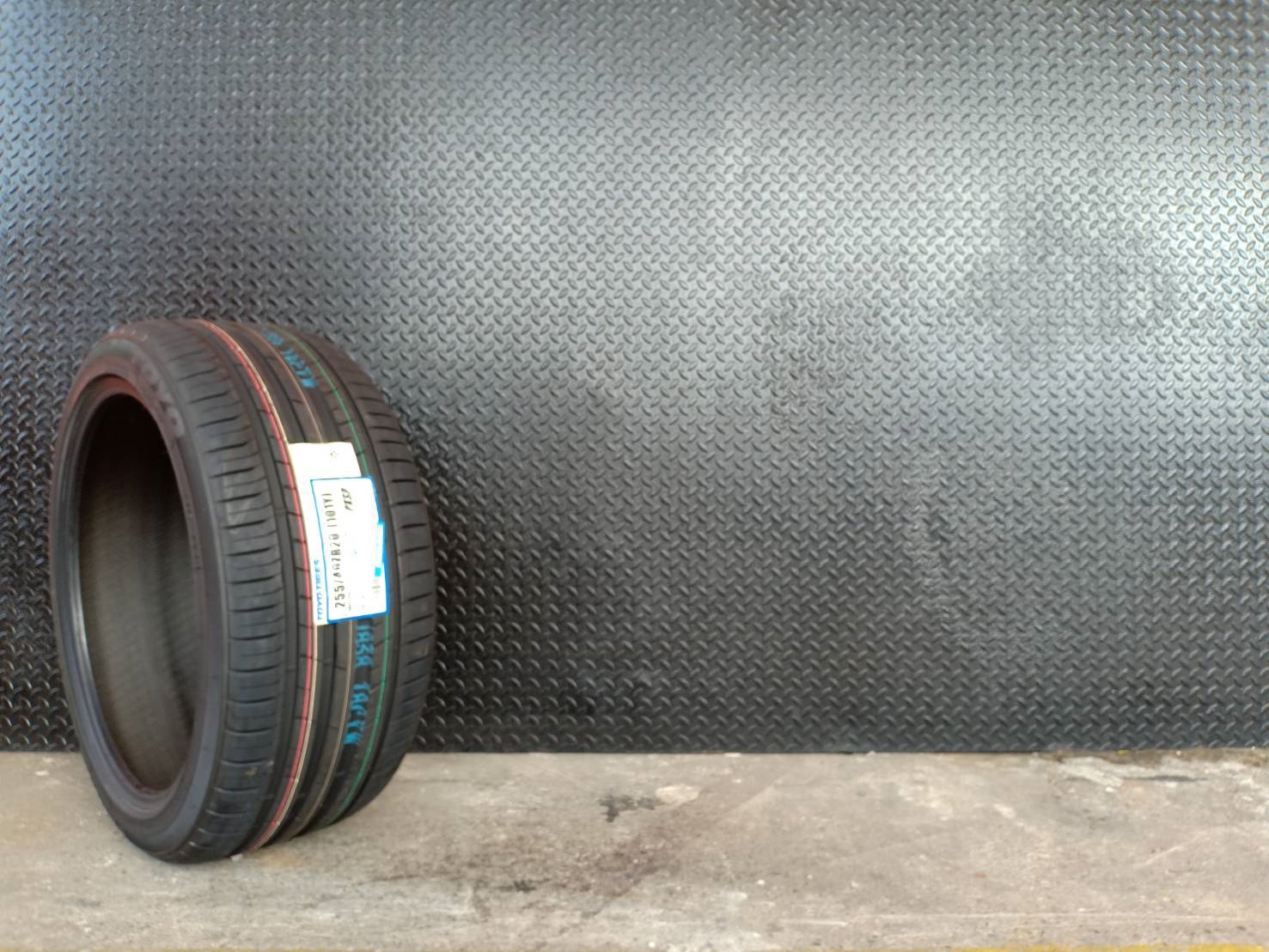 ยางใหม่ TOYO PROXES SPORT 255/40-20 ราคาถูก