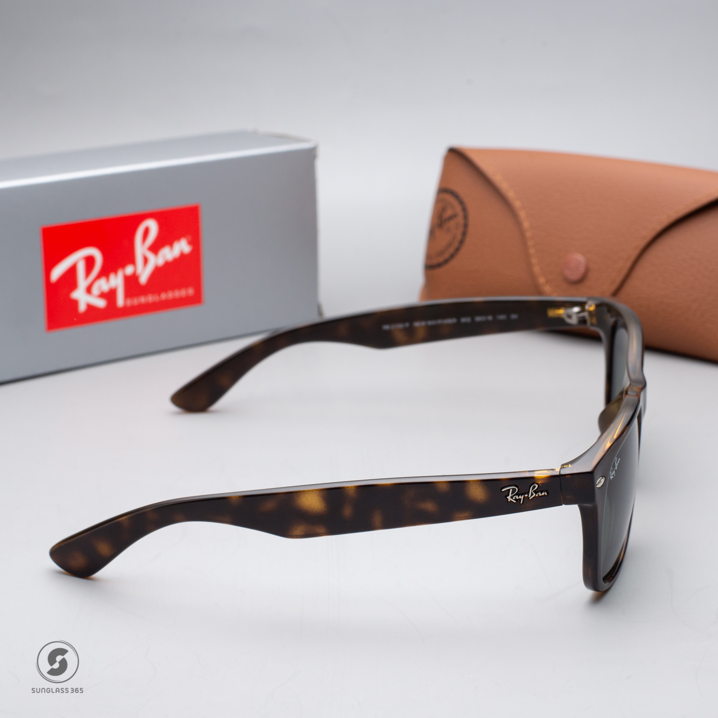 Ray Ban New Wayfarer RB2132F 902 Tortoise
