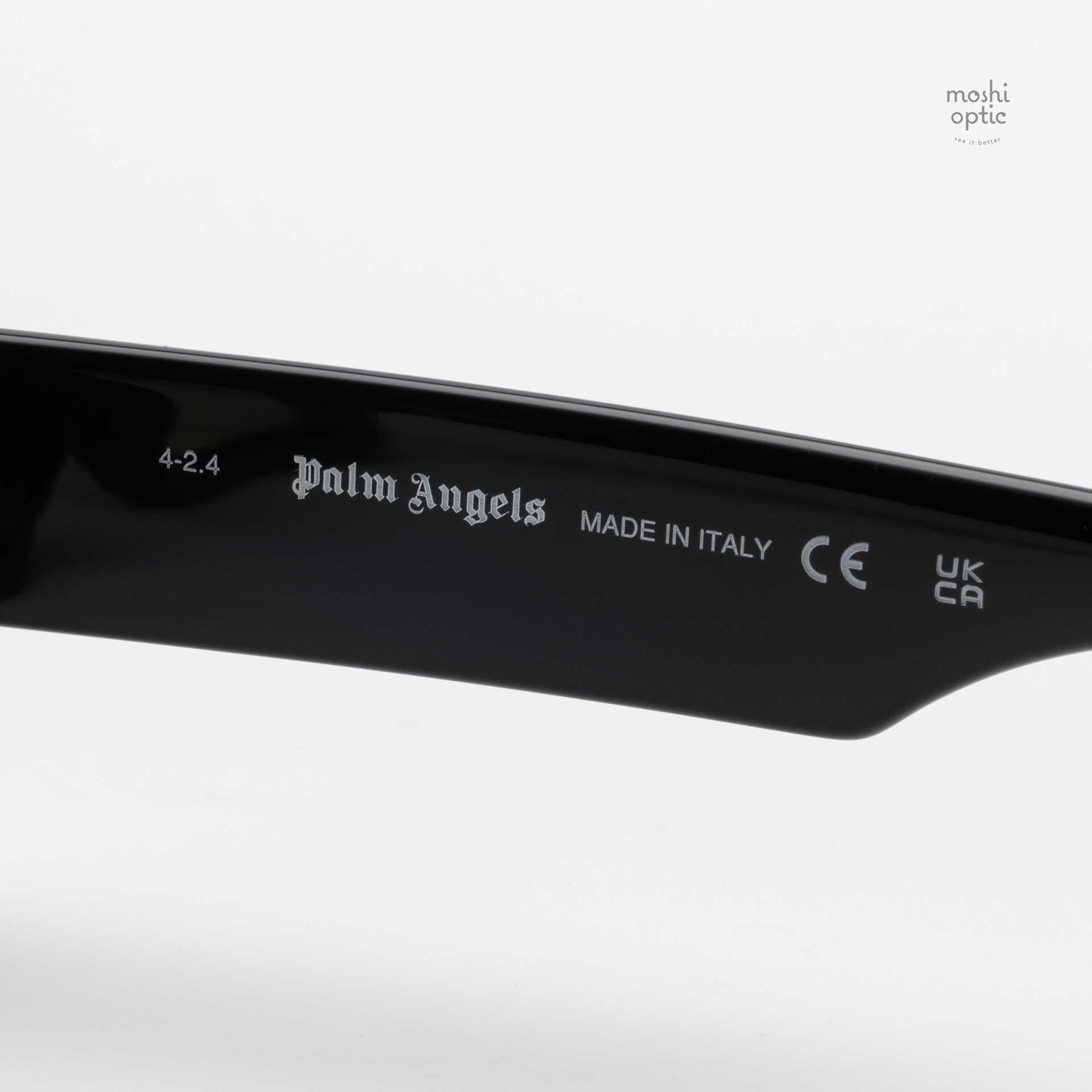 แว่นกันแดด Palm Angels PERI086 1018