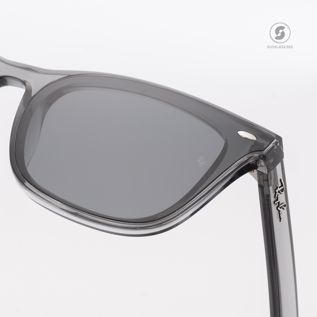 RayBan RB4391D 645087 Transparent Grey