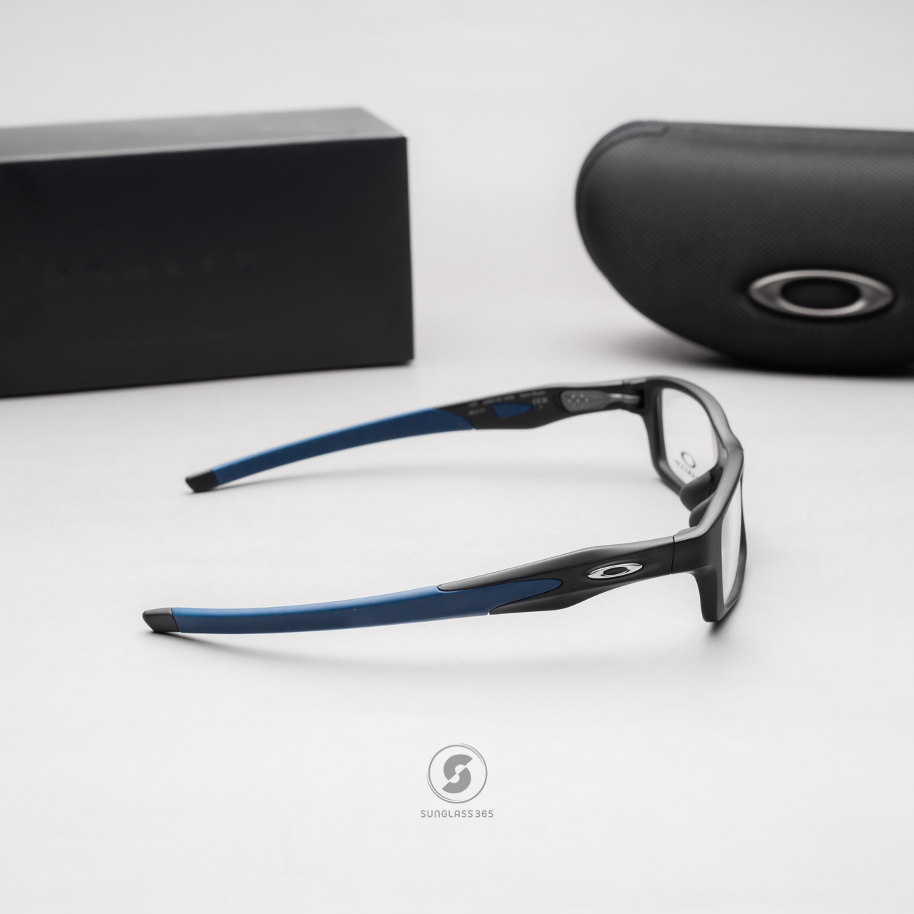 Oakley Crosslink OX8118-10 Satin Black