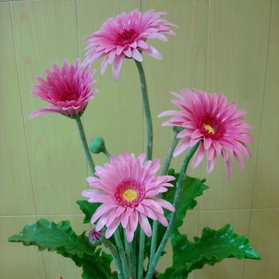 ดอกไม้ประดิษฐ์ ขนาดใหญ่ (Large artificial flowers)
