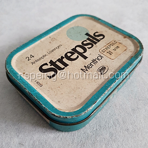 กล่องยาอม Strepsils Menthol